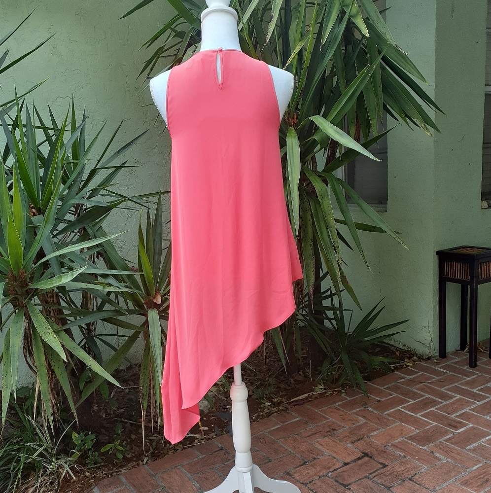 BCBGMaxazria Asymmetrical Sleeveless Top - Picture 4 of 7